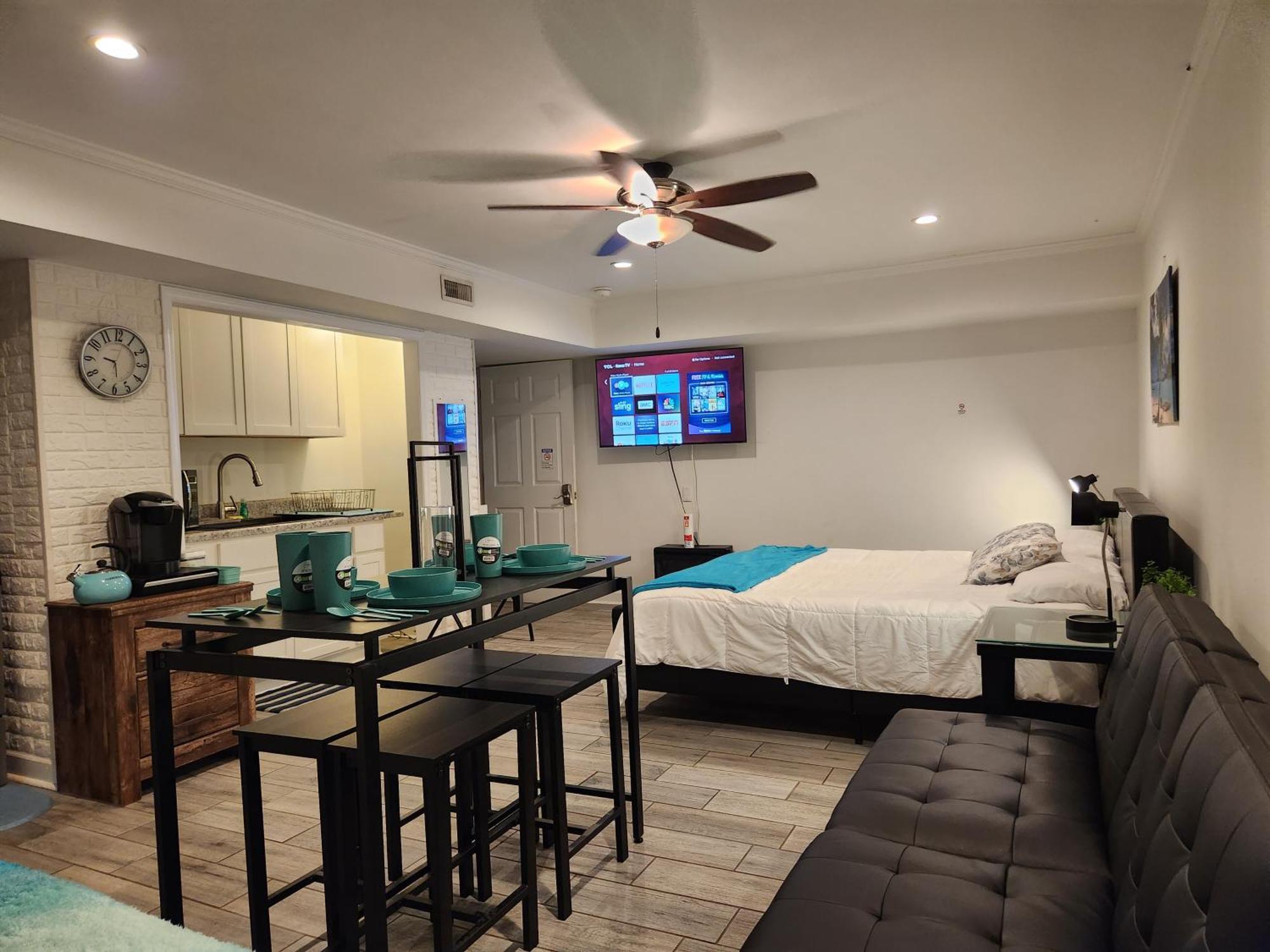 Villa Hot Tub Wifi Gym Firepit Kitchen Kernersville Exterior foto